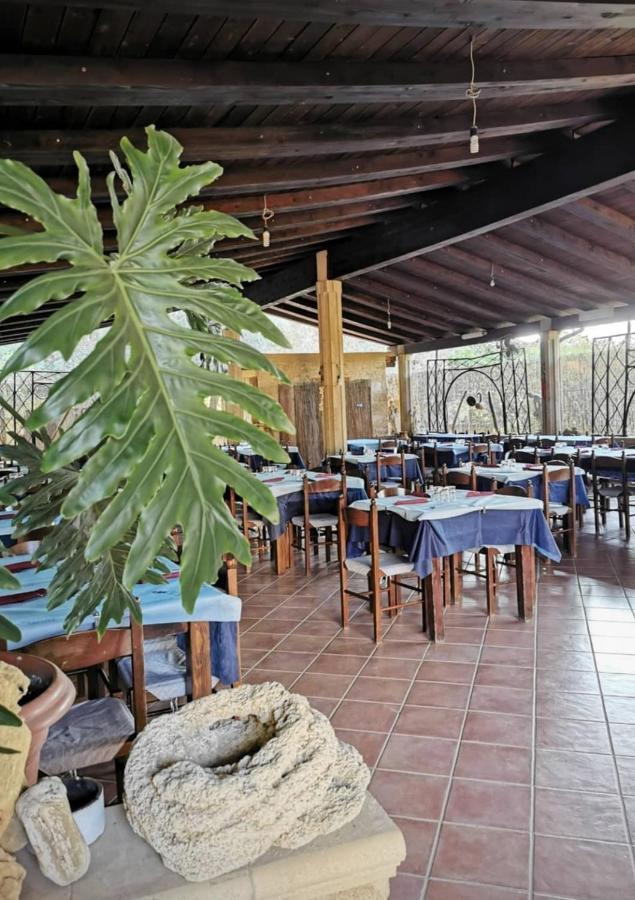 Camping Dell'Uva Hotel Le Castella  Exterior photo